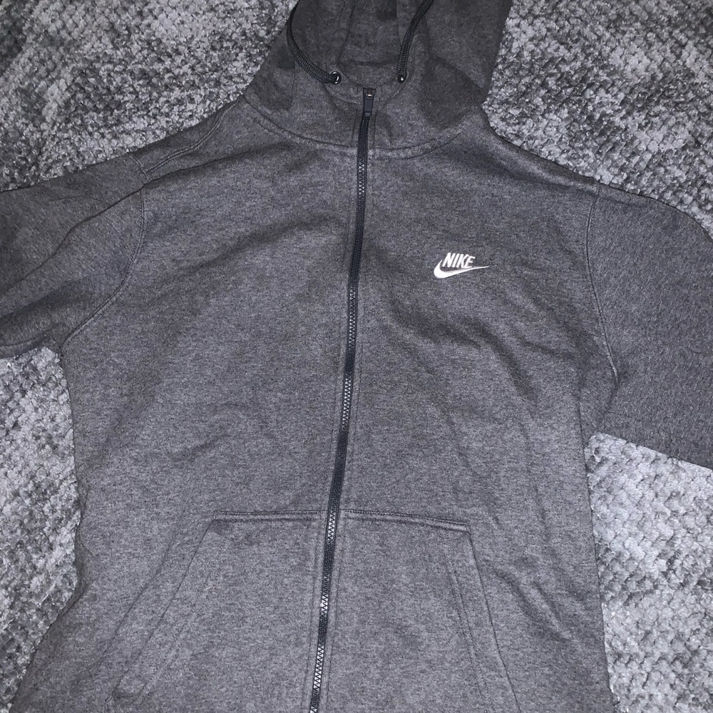 Men’s nike sweater